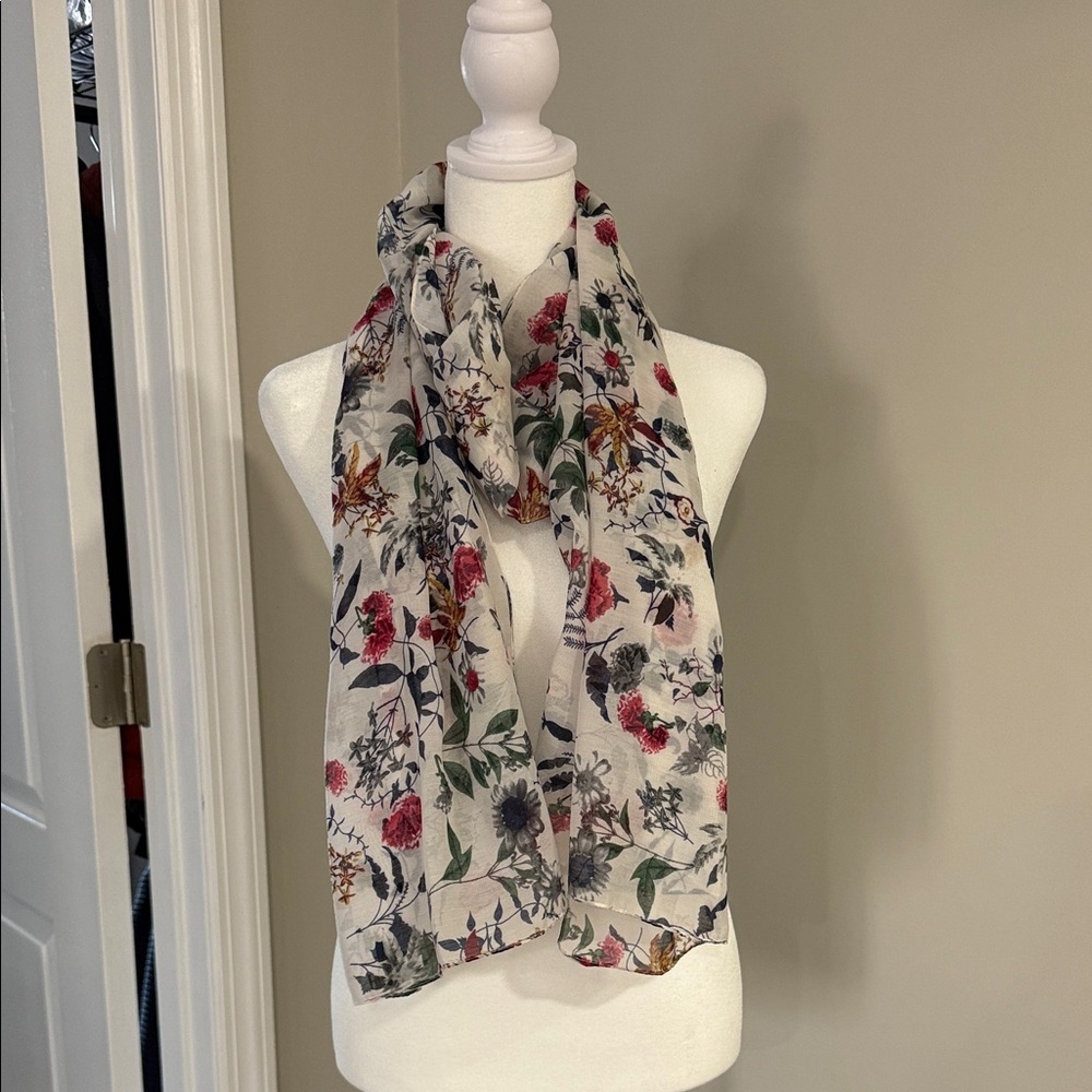 Floral Print Scarf - Multicolor